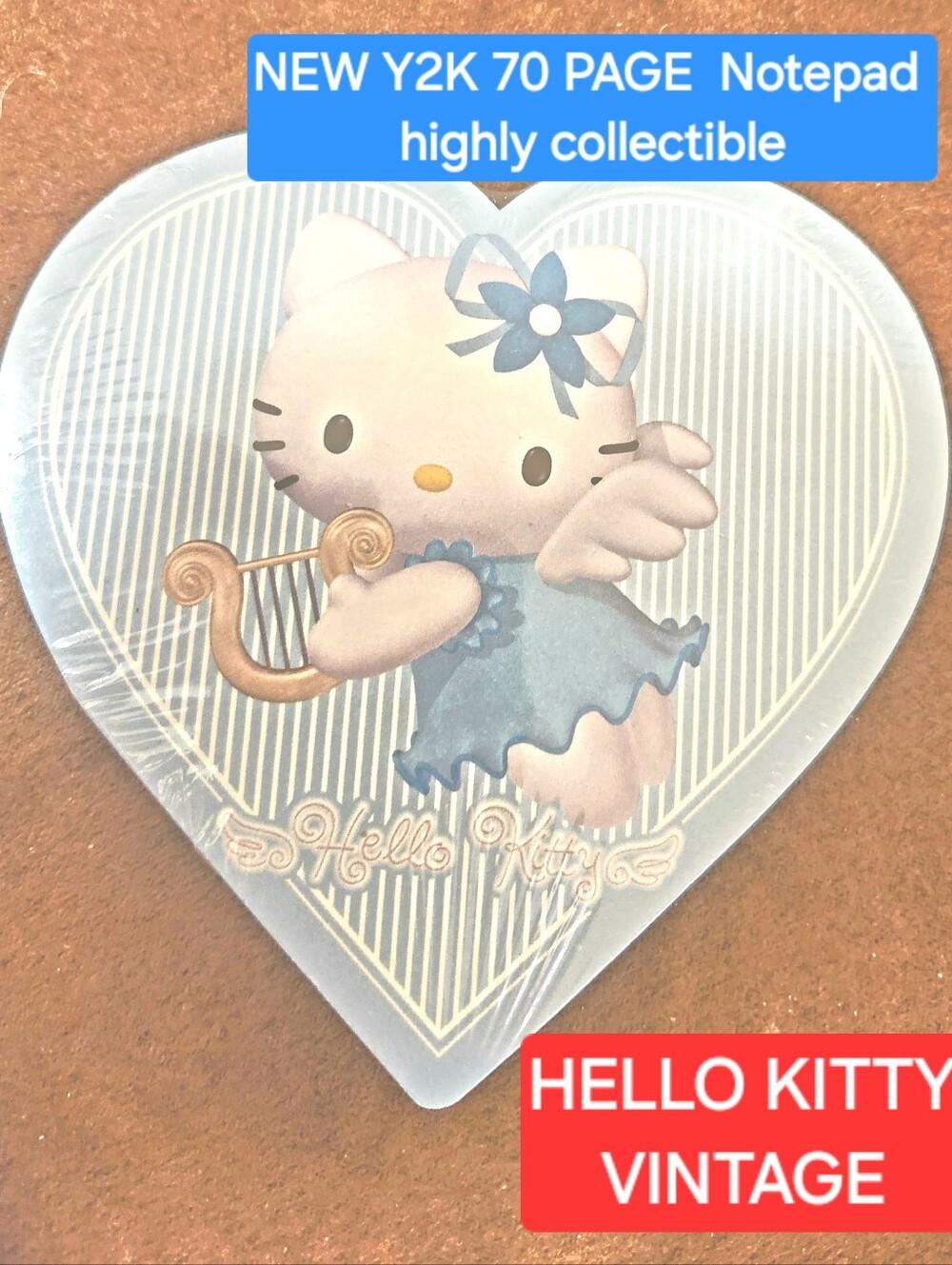 HELLO KITTY 2001 MEMO  BLUE ANGEL Heart SHAPED Sealed 70 PAGE NOTE PAD NEW 4.5"